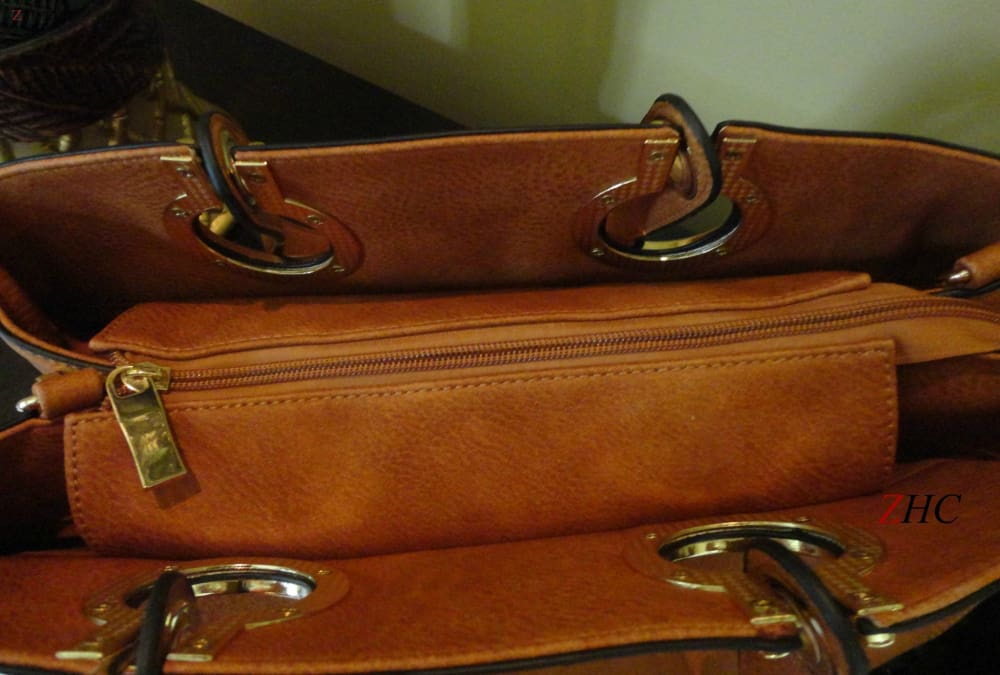 Brown Hobo Clara - shopzambony